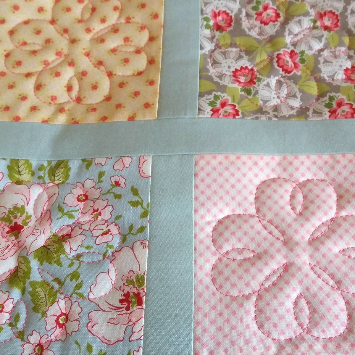 Personalised Custom Made Flowers & Pink Gingham Quilt - Littler Quilts