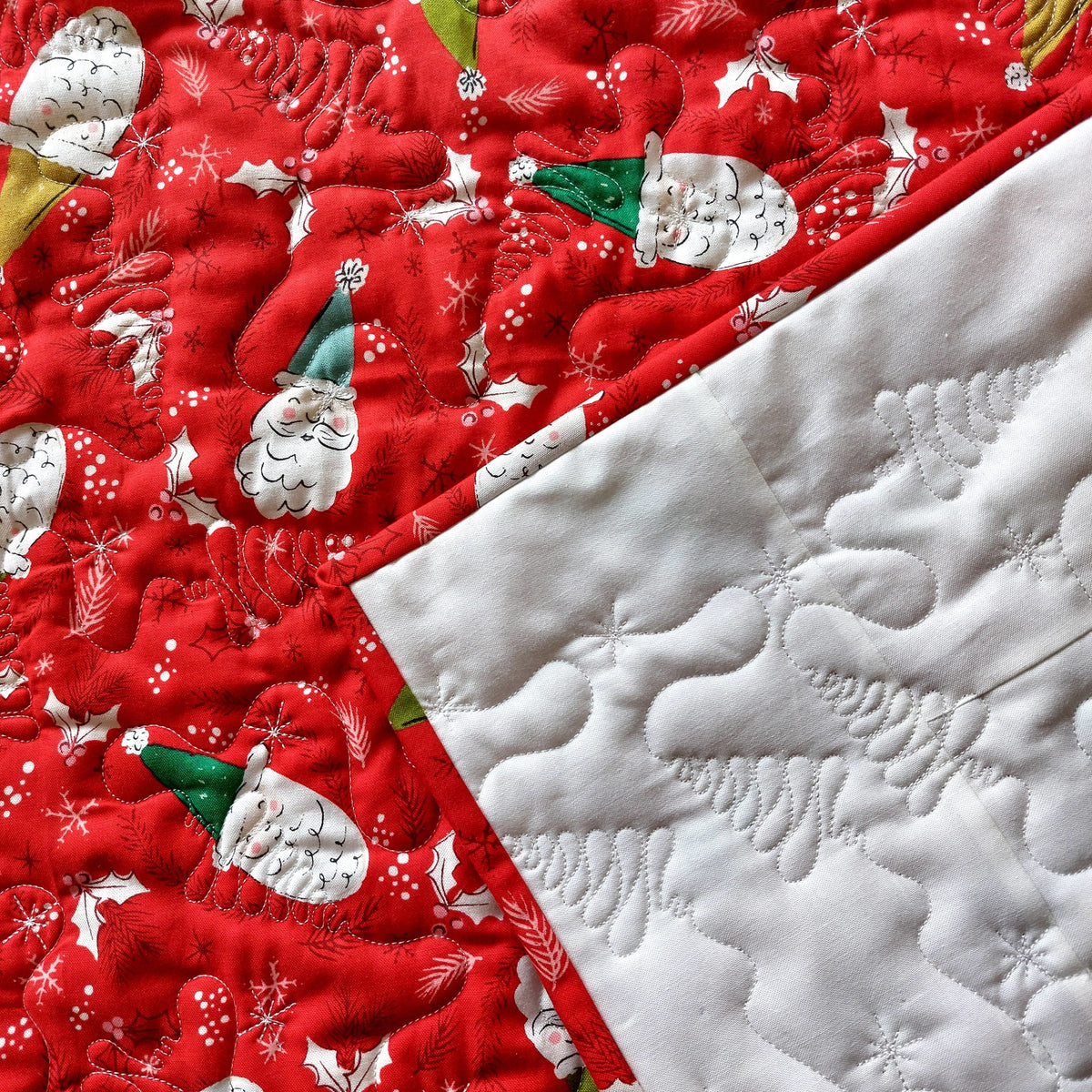 Cosy Christmas Tree Patchwork Wallhanging Quilt