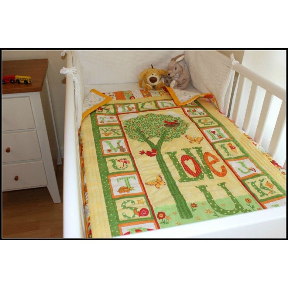 Love U Quilt in Yellow - Littler Quilts