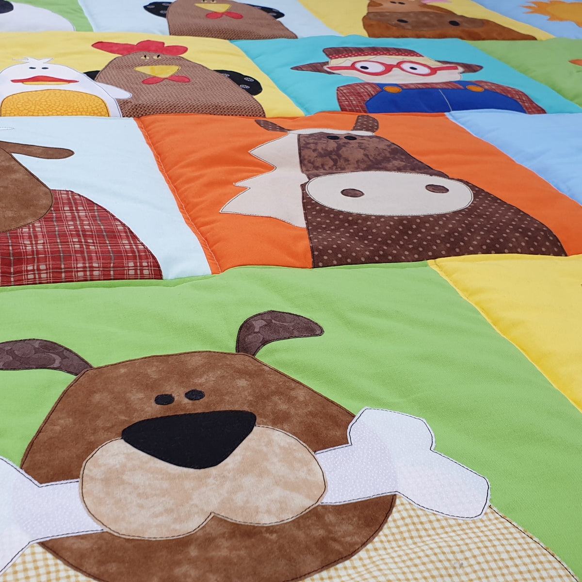 Windy Hill Farm Custom Made Personalised Quilt - Littler Quilts